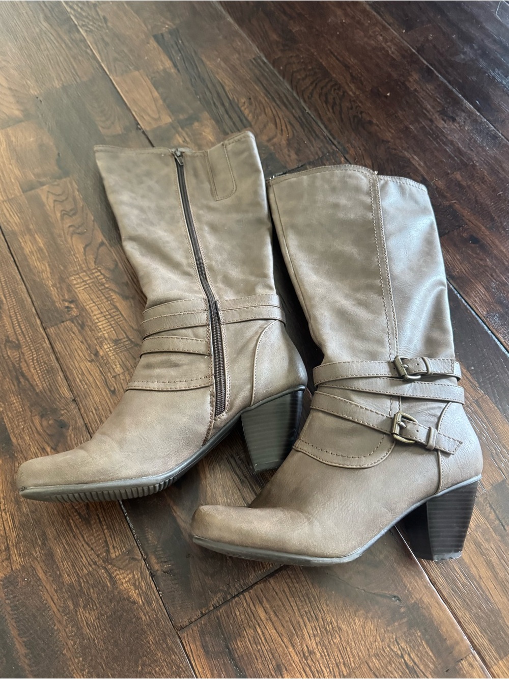 Kim Rogers Cheyenne Mid-Calf Taupe Heeled Buckle Boots Size 8.5